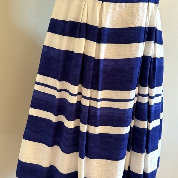 LOFT Size 0 (Fits 2-4) Blue & White Striped Fit and Flare Midi Dress - Picture 5 of 14